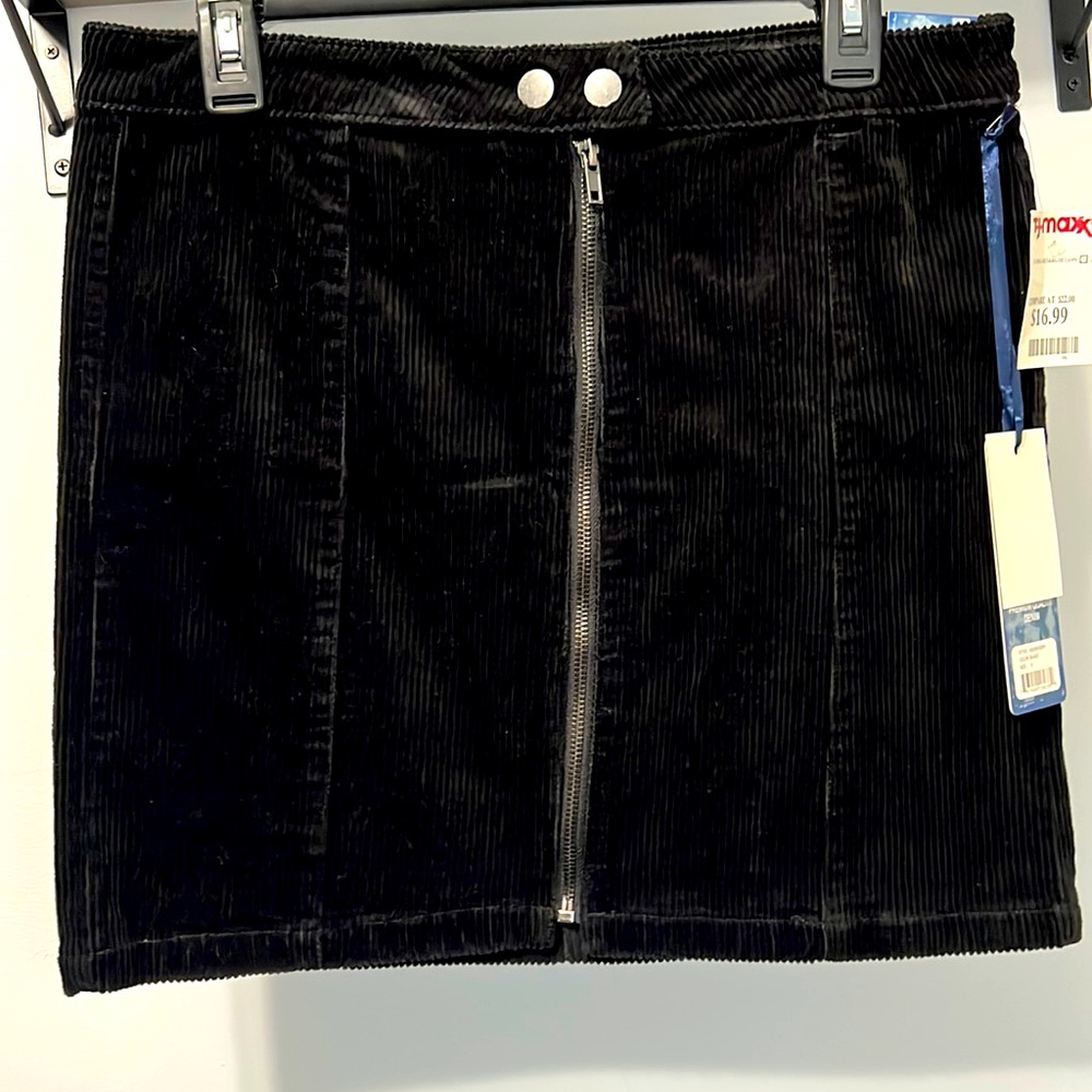 BLUE SPICE | Junior’s Velour Skirt